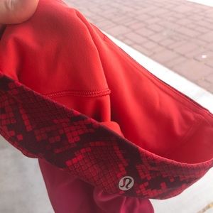 Size 2 lululemon leggings reversible